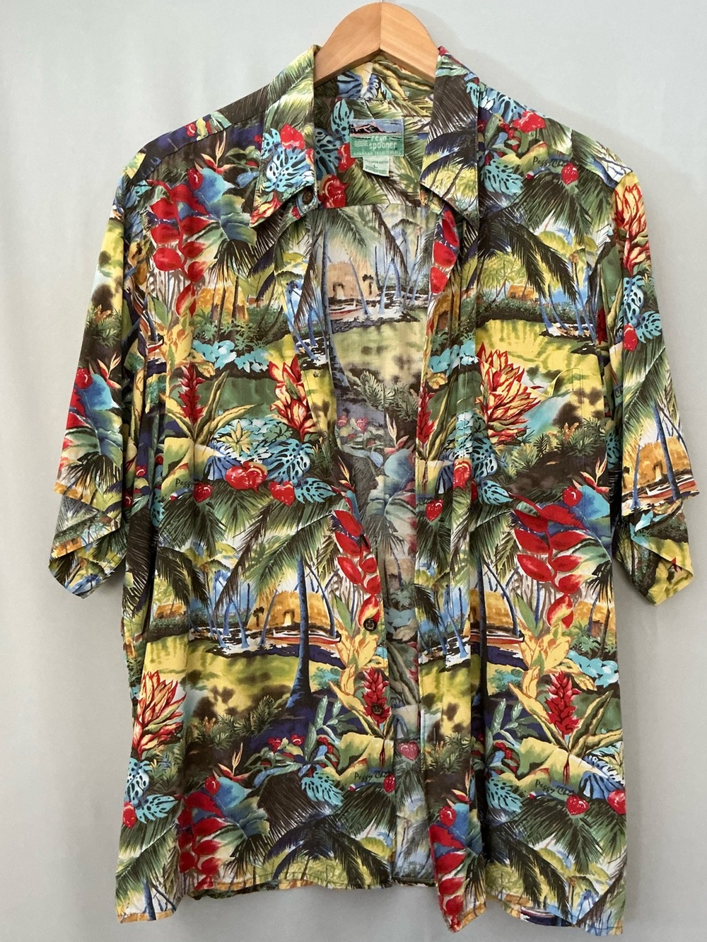 Reyn Spooner Men's Hawaiian Shirt Size L